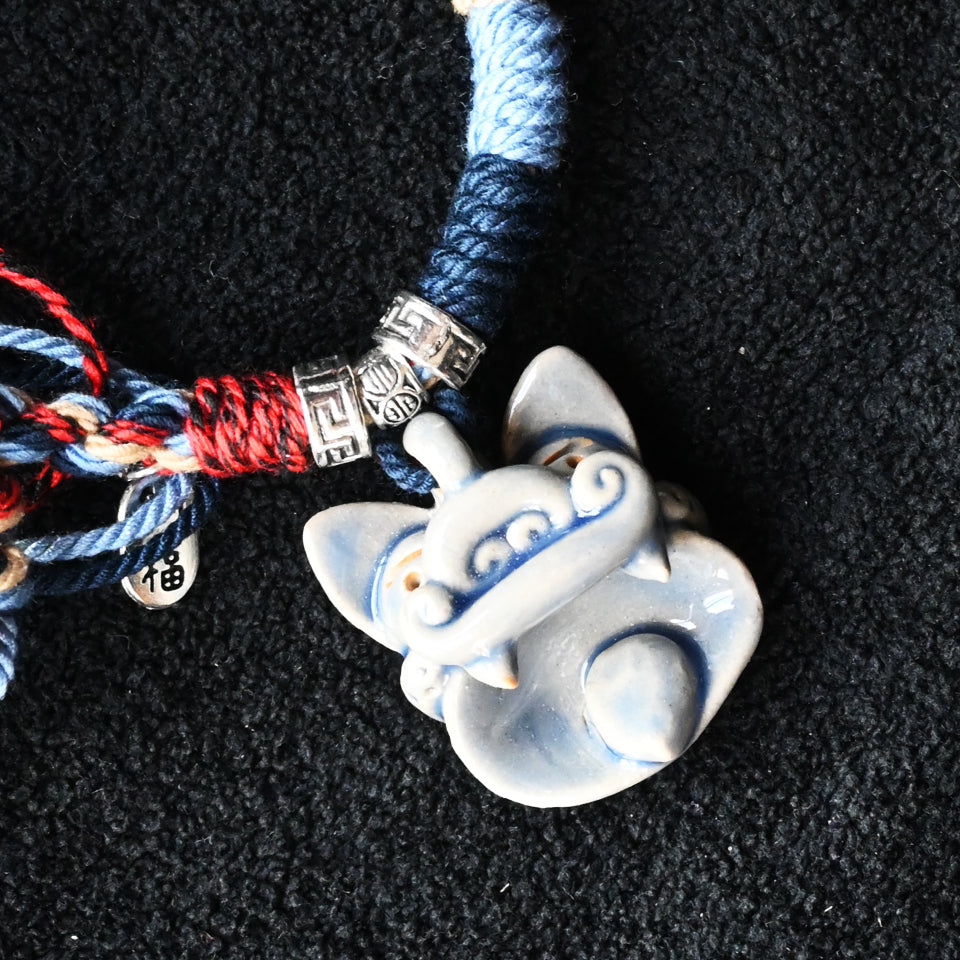 大猫头Attendant Guardian | Handcrafted Ceramic WaMao Tile Cat Bracelet | Azure Wave