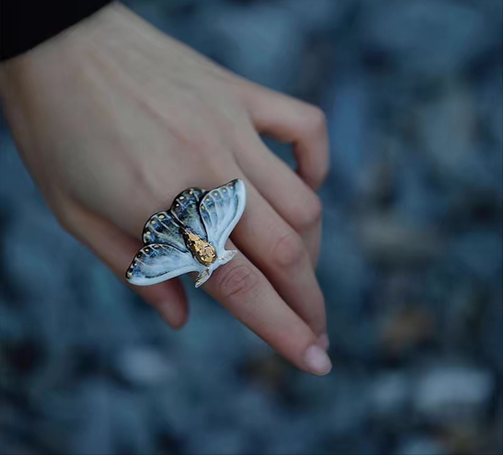 Ring | Handcrafted Ceramic | 蓝凌蛾 | 蜕变之翼