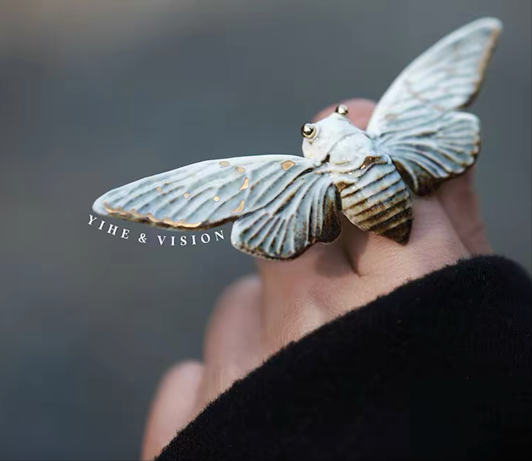 Brooch | Handcrafted Ceramic | 蝉 | 蜕变之翼
