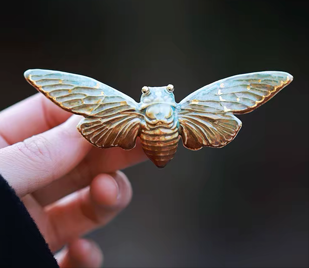 Brooch | Handcrafted Ceramic | 蝉 | 蜕变之翼