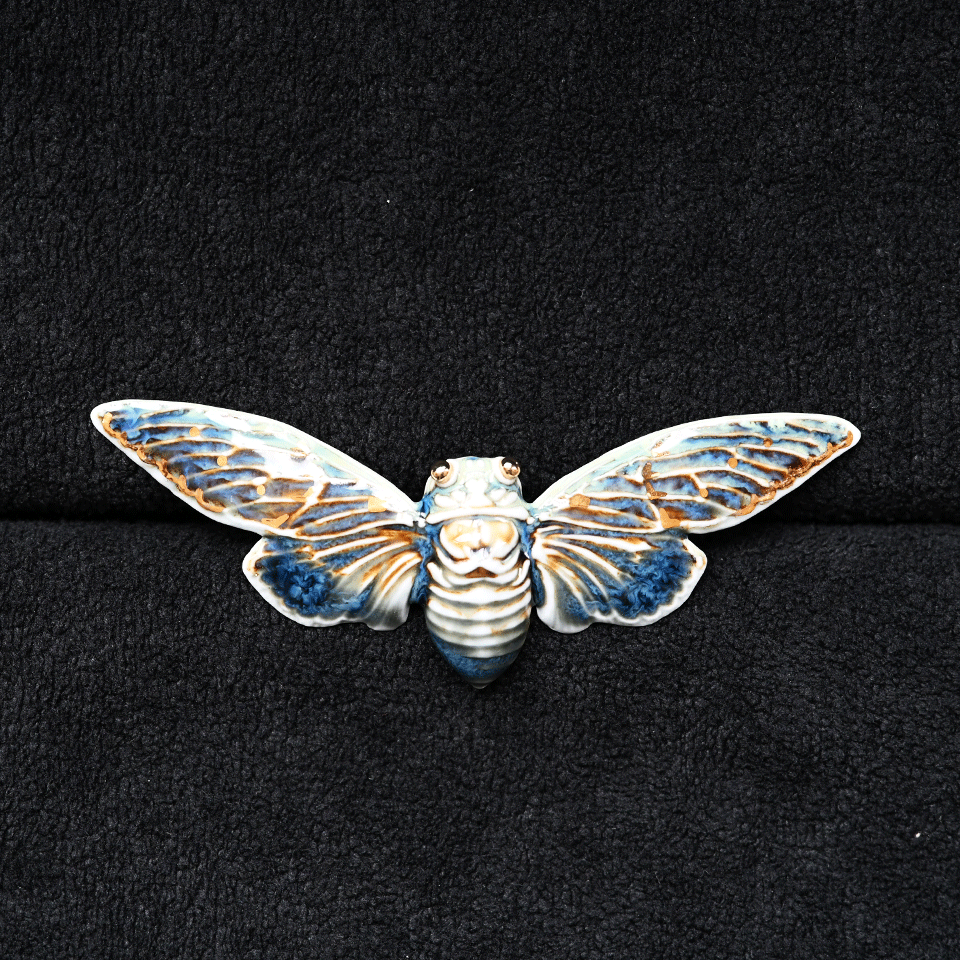 Brooch | Handcrafted Ceramic | 蝉 | 蜕变之翼