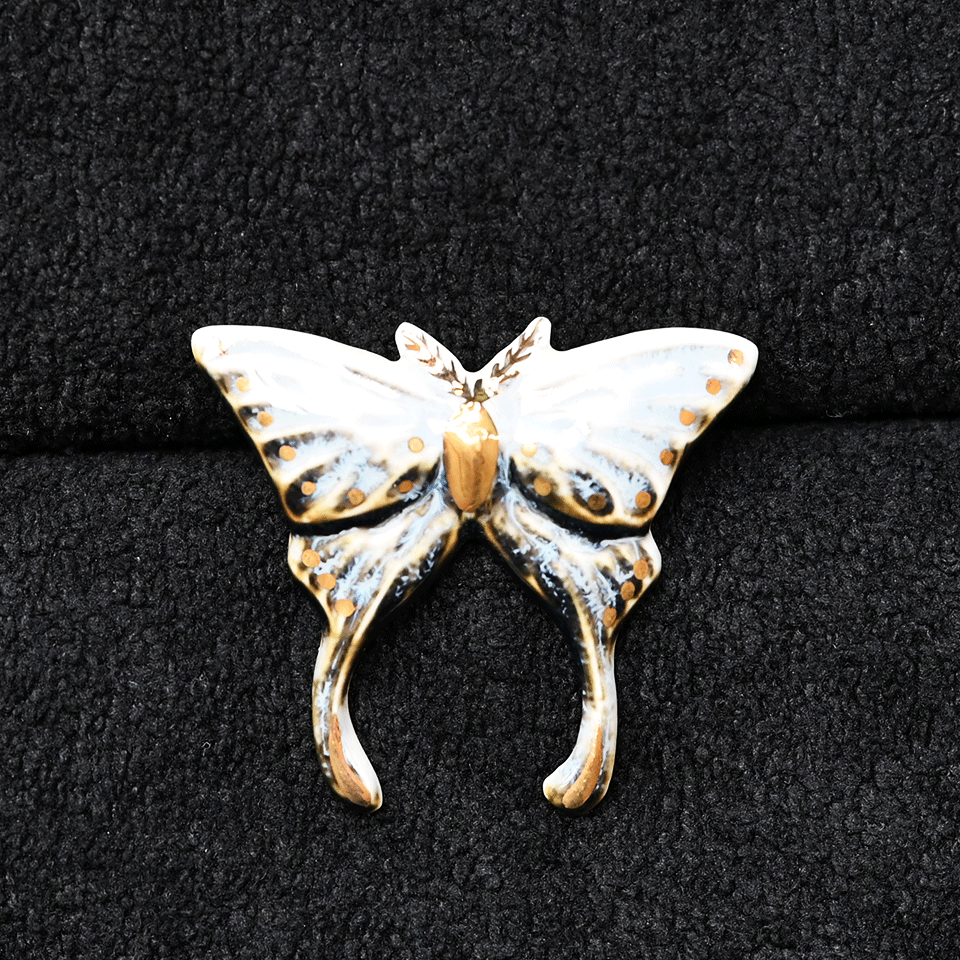 Brooch | Handcrafted Ceramic | 蝴蝶 | 蜕变之翼