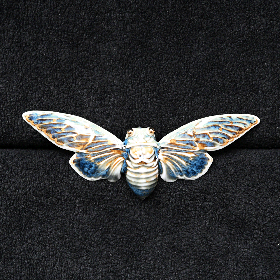 Brooch | Handcrafted Ceramic | 蝉 | 蜕变之翼