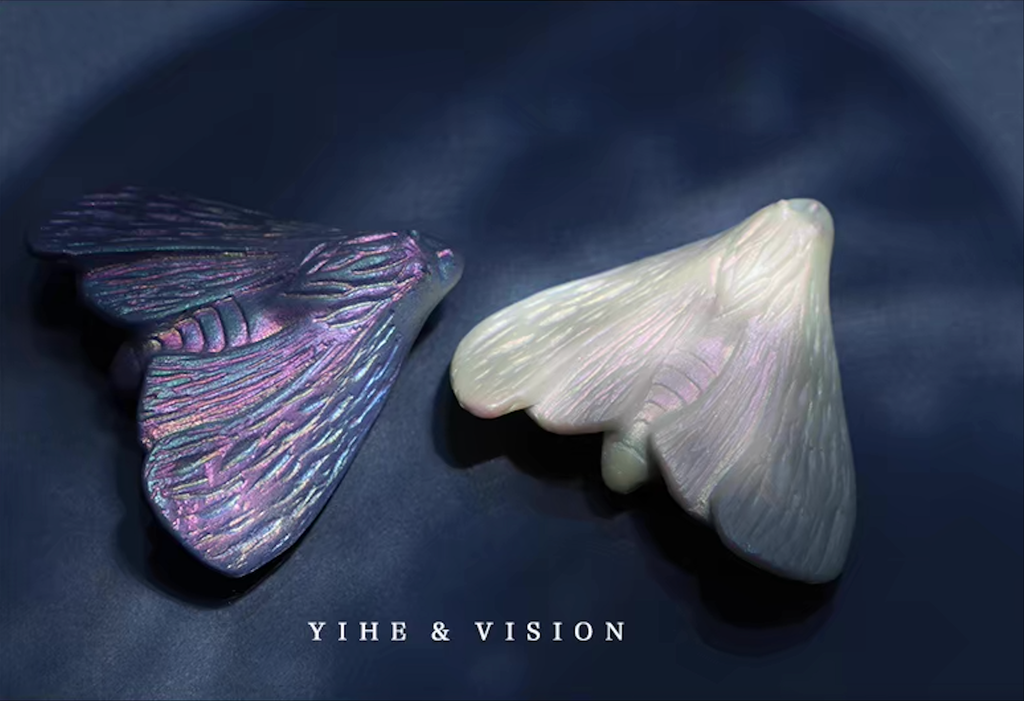 Brooch | Handcrafted Ceramic | 飞蛾 | 蜕变之翼