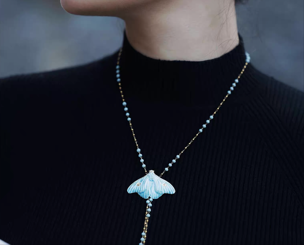 Necklace | Handcrafted Ceramic | 烬霜之蛾 | 蜕变之翼