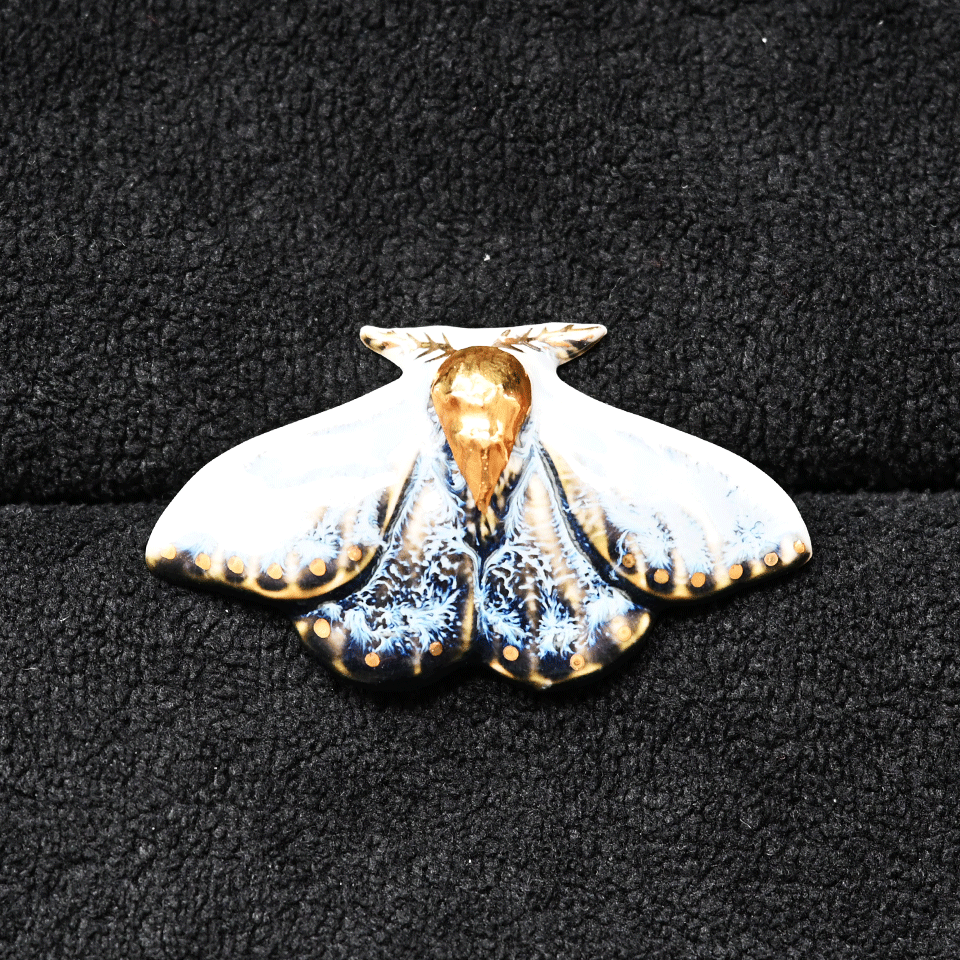 Brooch | Handcrafted Ceramic | 蓝凌蛾 | 蜕变之翼