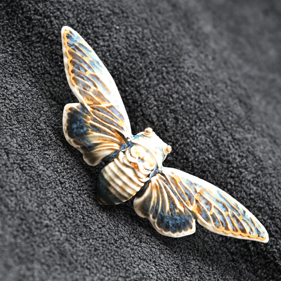 Brooch | Handcrafted Ceramic | 蝉 | 蜕变之翼