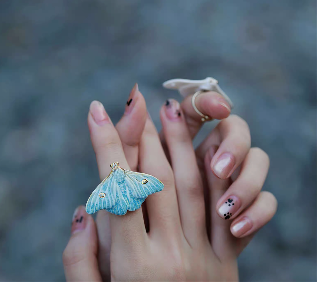 Ring | Handcrafted Ceramic | 烬霜之蛾 | 蜕变之翼