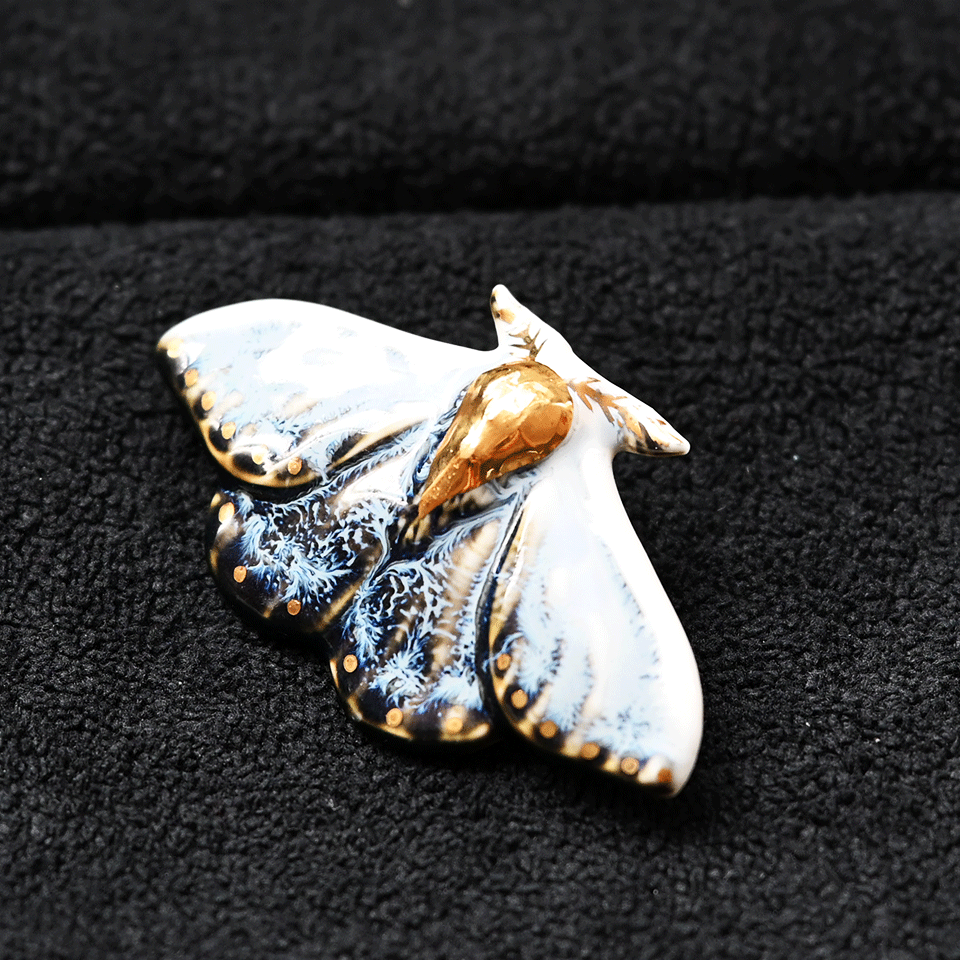 Brooch | Handcrafted Ceramic | 蓝凌蛾 | 蜕变之翼