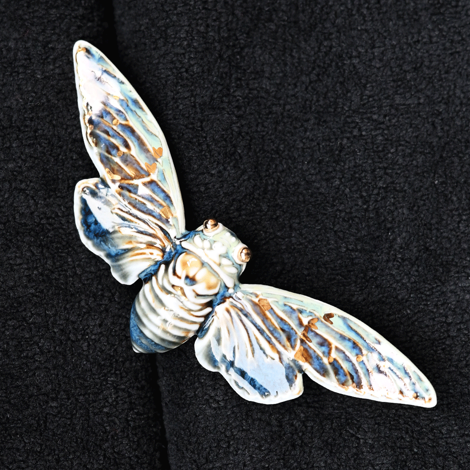Brooch | Handcrafted Ceramic | 蝉 | 蜕变之翼