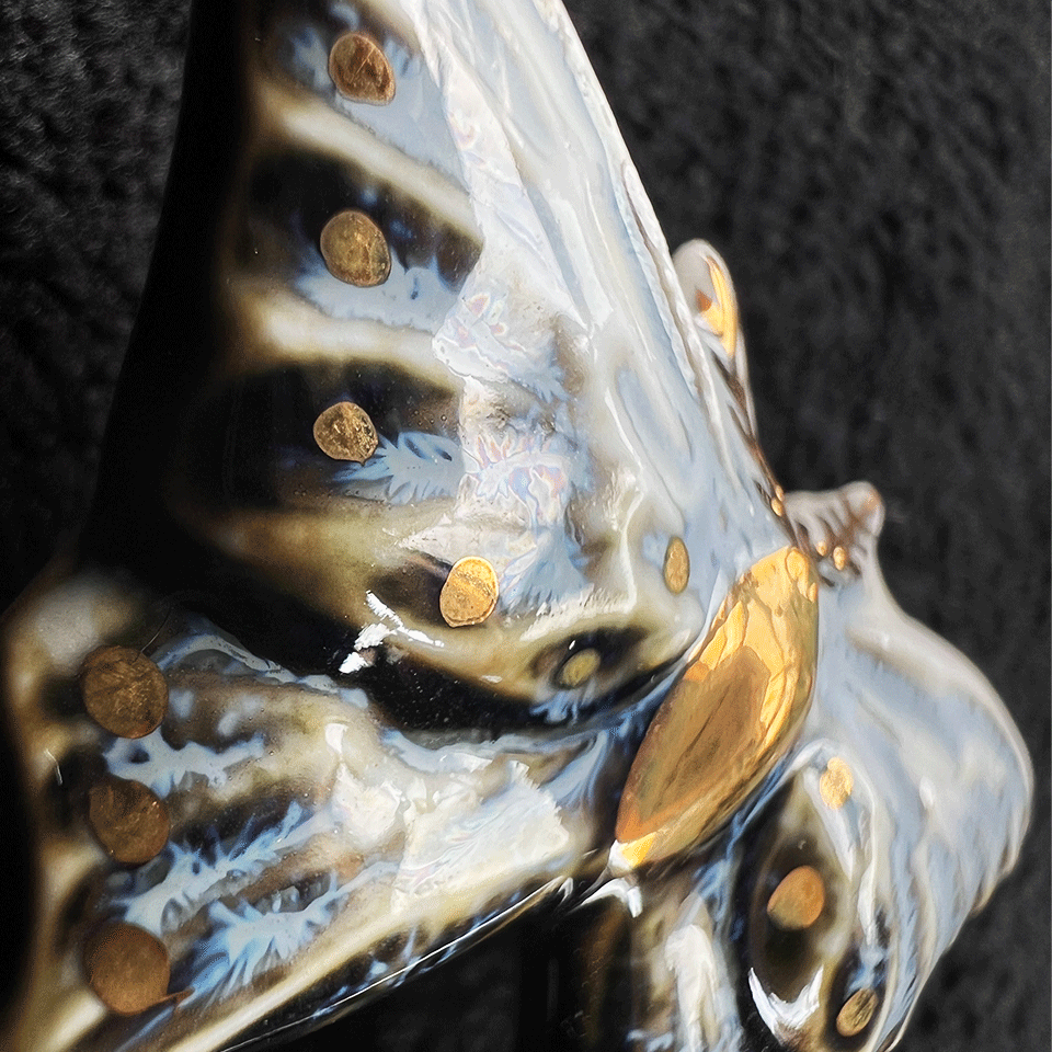 Brooch | Handcrafted Ceramic | 蝴蝶 | 蜕变之翼